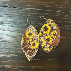 Dangle Sunflower earrings